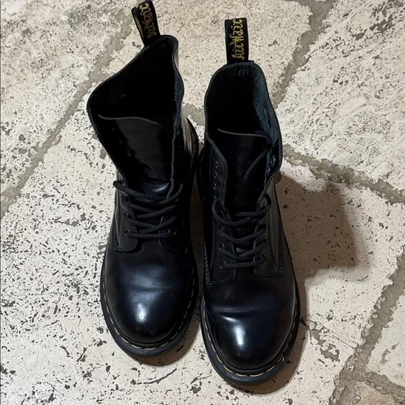 Dr. Martens Clemency Black Heeled Lace up Boots Smooth Leather Size 7 - Picture 10 of 14